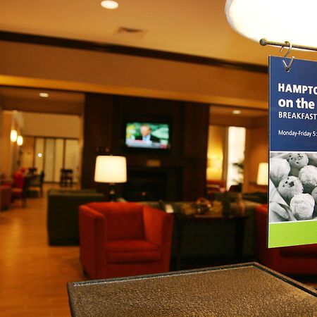 Hampton Inn & Suites Folsom Inreriör bild
