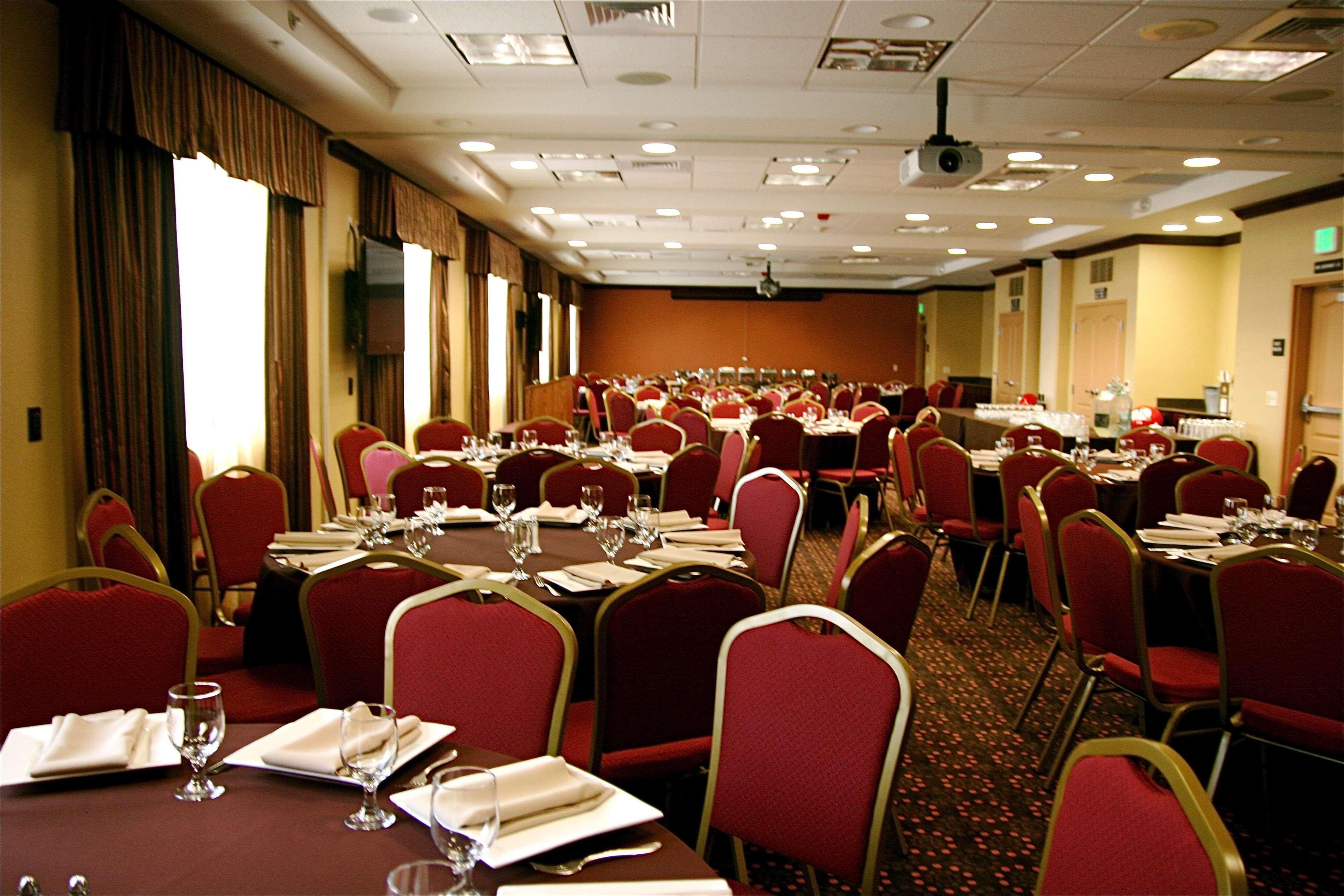 Hampton Inn & Suites Folsom Restaurang bild