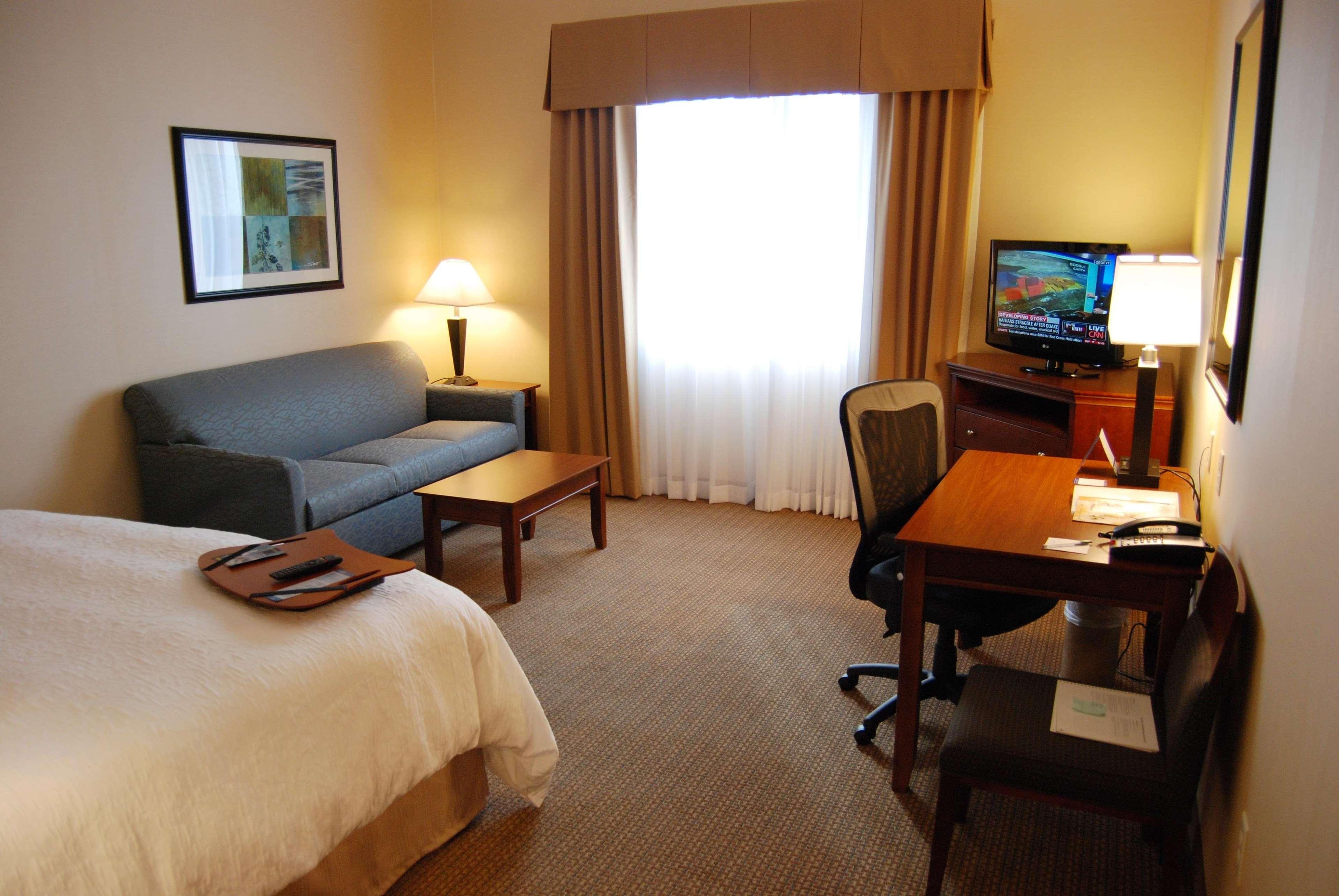 Hampton Inn & Suites Folsom Rum bild
