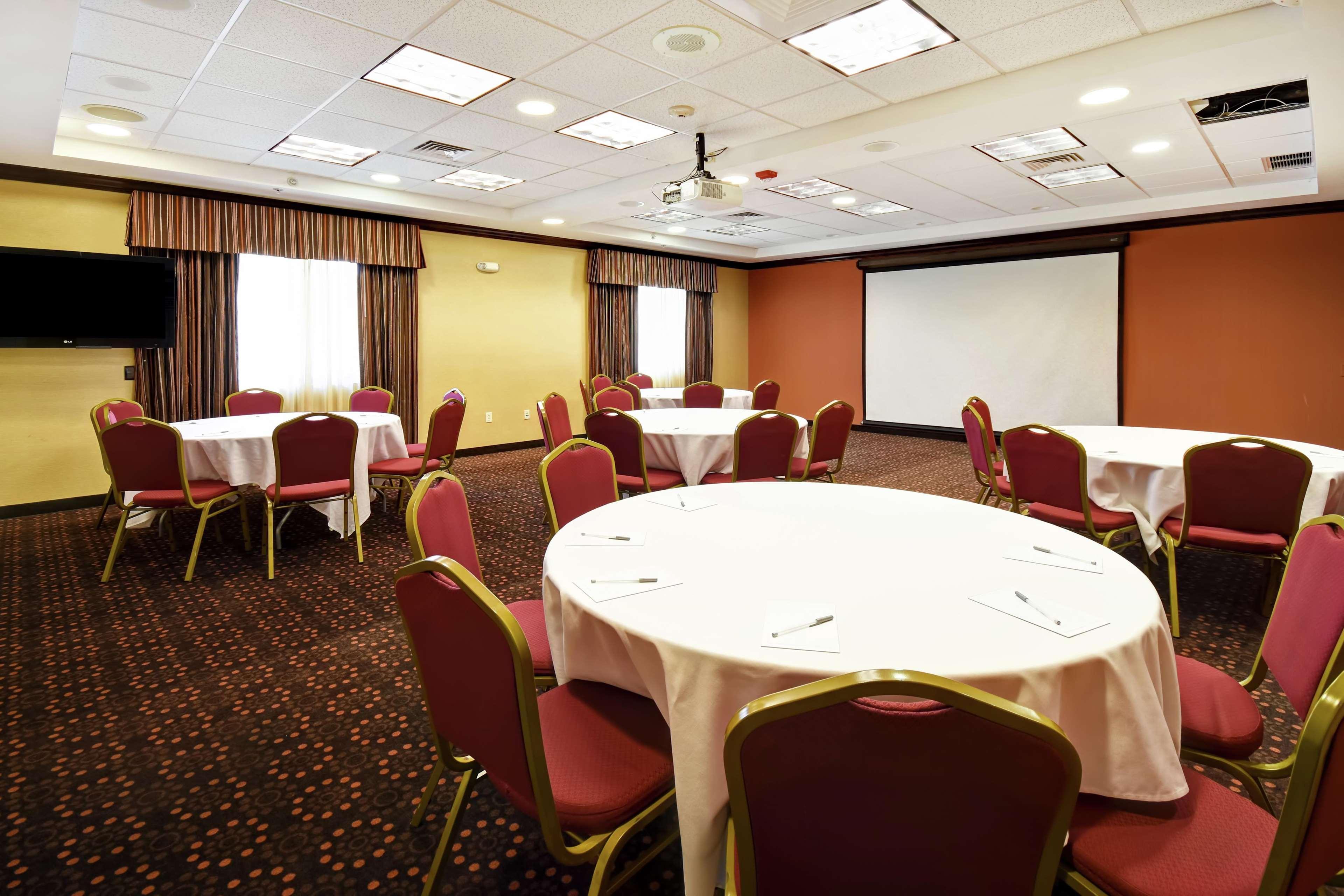 Hampton Inn & Suites Folsom Exteriör bild
