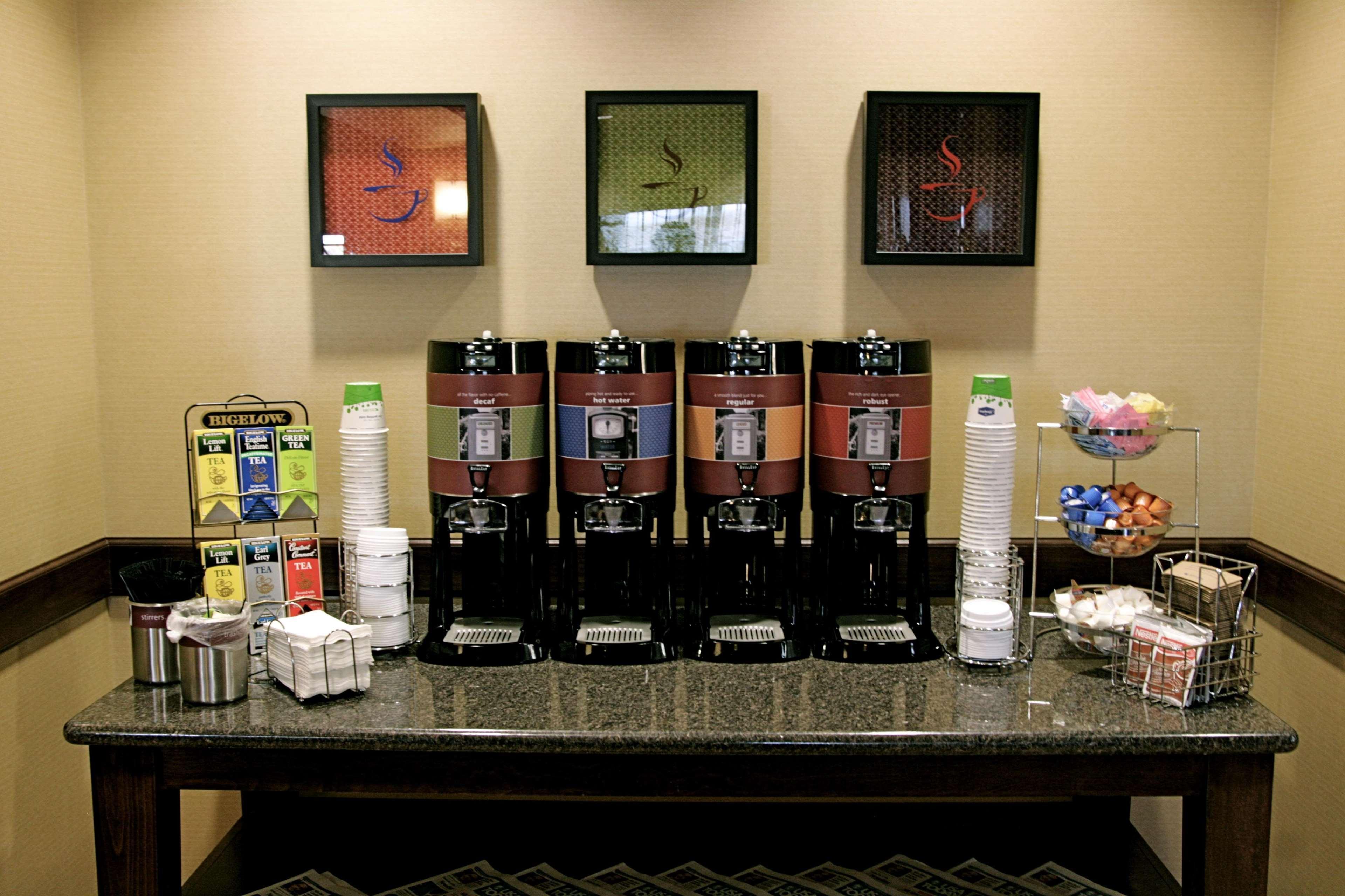 Hampton Inn & Suites Folsom Restaurang bild