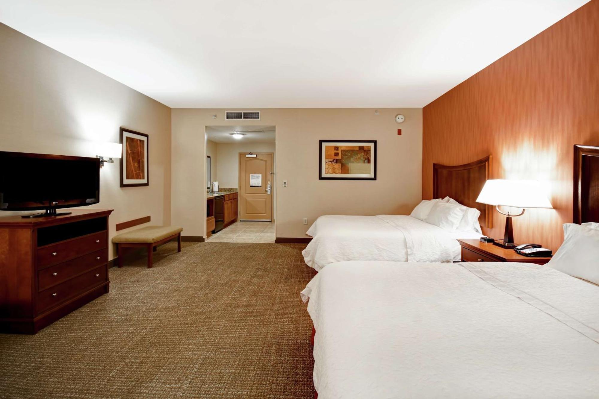 Hampton Inn & Suites Folsom Exteriör bild